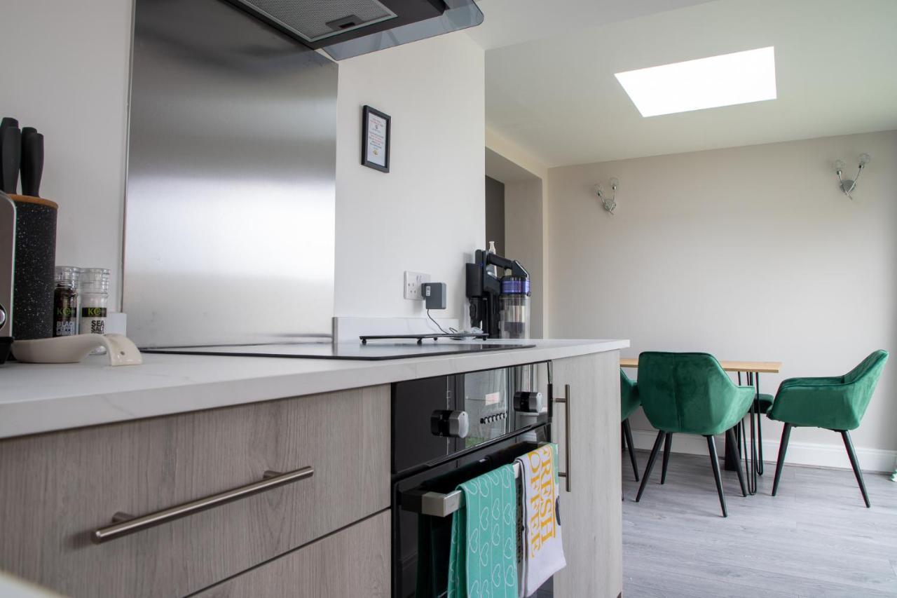 Wave Stays - Ground Floor Apartment - Outside Seating Area Cleveleys Εξωτερικό φωτογραφία